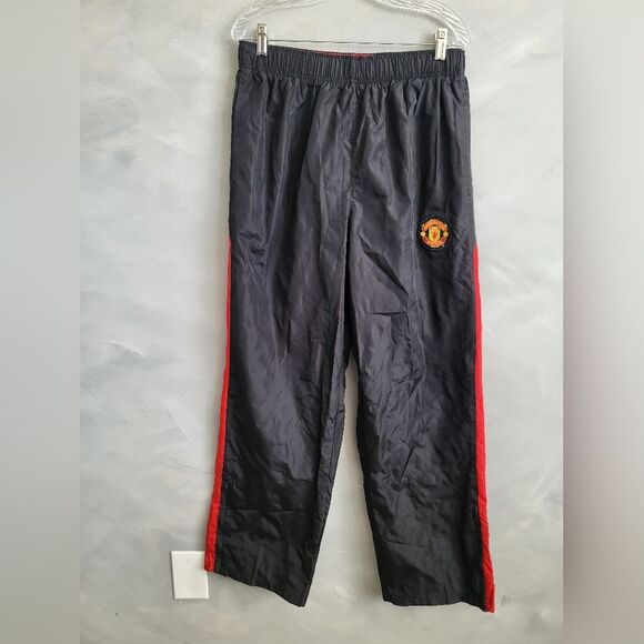 Manchester United Track Pants Men's Sz L Black Red Logo Patch Warm Up Soccer - Picture 1 of 11